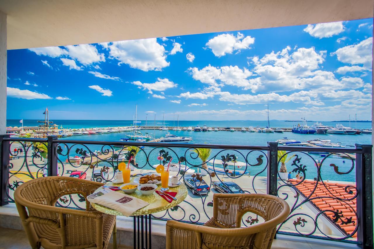 Hotel Palace Marina Dinevi Sveti Vlas Extérieur photo